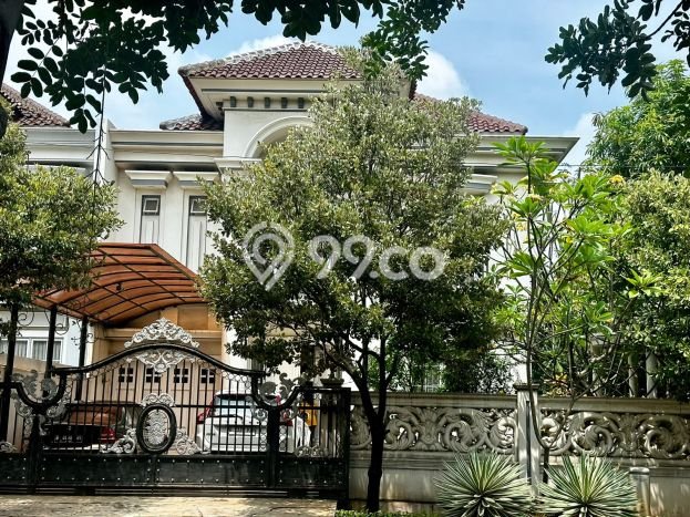 For Sale Rumah Mewah Exclusive di Cakung, Jakarta Timur For Sale Rumah Mewah Exclusive di Cakung, Jakarta Timur