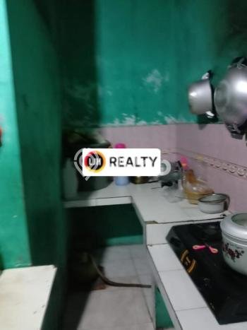 HOT LISTING! Rumah Siap Huni area Sawangan, Luas 118m² LB 110m² HOT LISTING! Rumah Siap Huni area Sawangan, Luas 118m² LB 110m²