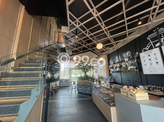 LOKASI PREMIUM! Ruko di , Luas 189m2m², Pusat Bisnis LOKASI PREMIUM! Ruko di , Luas 189m2m², Pusat Bisnis