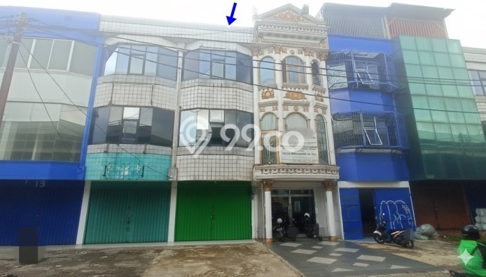 Unit Ruko Dijual di Bekasi LT 72m2 & LB 180m2 Unit Ruko Dijual di Bekasi LT 72m2 & LB 180m2