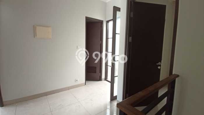 Jual Rumah Mewah Megah Dengan View Cantik di Summarecon Bekasi, Bekasi Jual Rumah Mewah Megah Dengan View Cantik di Summarecon Bekasi, Bekasi