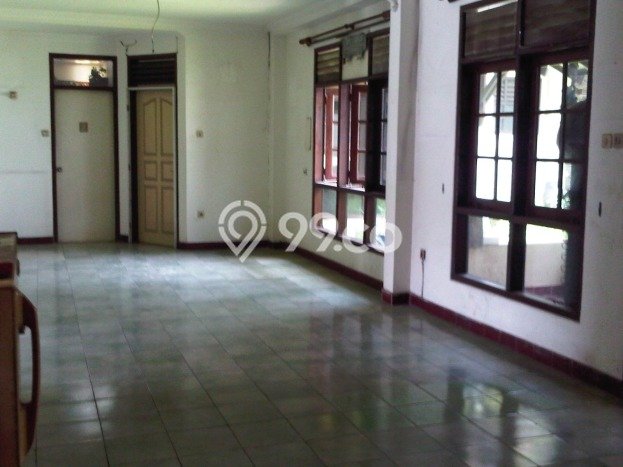 Ready to Use! Luxury House LT 300m2 Desain Modern di Jaka Sampurna Ready to Use! Luxury House LT 300m2 Desain Modern di Jaka Sampurna