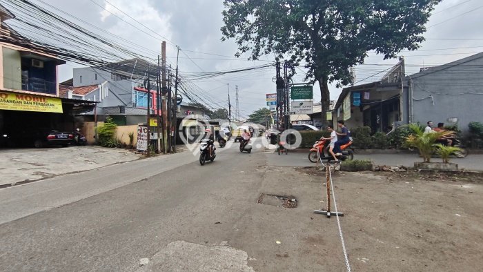 Unit Komersial Dijual di Cimanggis Depok Luas Bangunan 450m2 Unit Komersial Dijual di Cimanggis Depok Luas Bangunan 450m2
