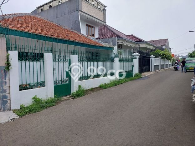 For Sale! Premium House LT 265m2 Desain Modern di Pabaton For Sale! Premium House LT 265m2 Desain Modern di Pabaton