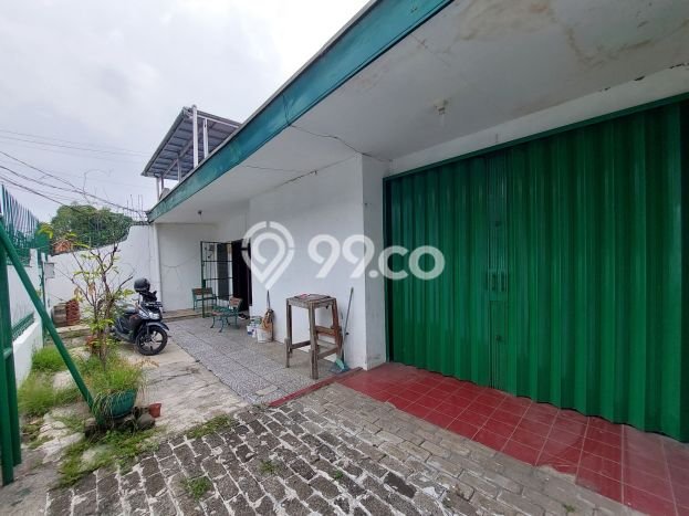 For Sale! Premium House LT 265m2 Desain Modern di Pabaton For Sale! Premium House LT 265m2 Desain Modern di Pabaton