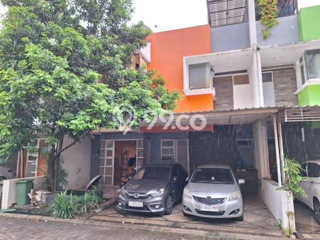 Jual Rumah Favorit Siap Huni LB 220m2 di Jagakarsa, Jakarta Selatan Jual Rumah Favorit Siap Huni LB 220m2 di Jagakarsa, Jakarta Selatan