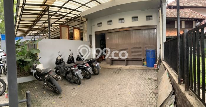 Rumah Eksklusif Dijual LT 437m2 di Coblong, Bandung Rumah Eksklusif Dijual LT 437m2 di Coblong, Bandung