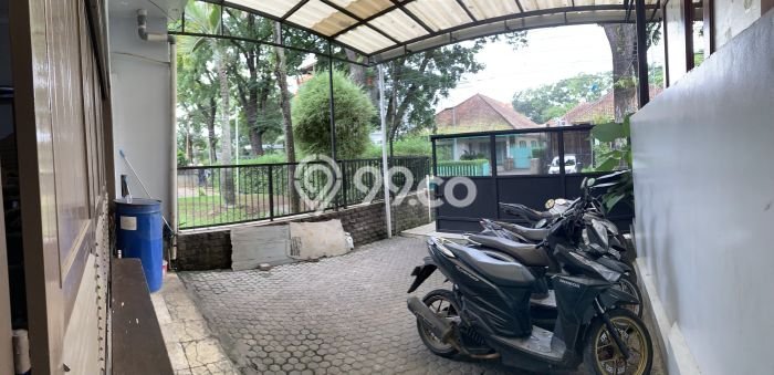 Rumah Eksklusif Dijual LT 437m2 di Coblong, Bandung Rumah Eksklusif Dijual LT 437m2 di Coblong, Bandung