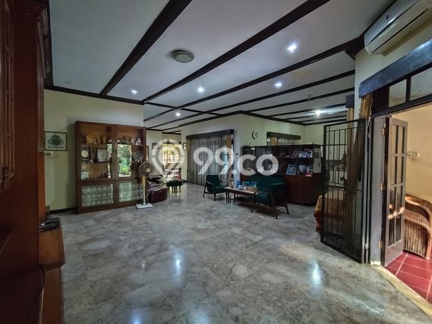 Dijual Rumah Luas Elegan Dengan View Eksklusif di Bintaro, Jakarta Selatan Dijual Rumah Luas Elegan Dengan View Eksklusif di Bintaro, Jakarta Selatan