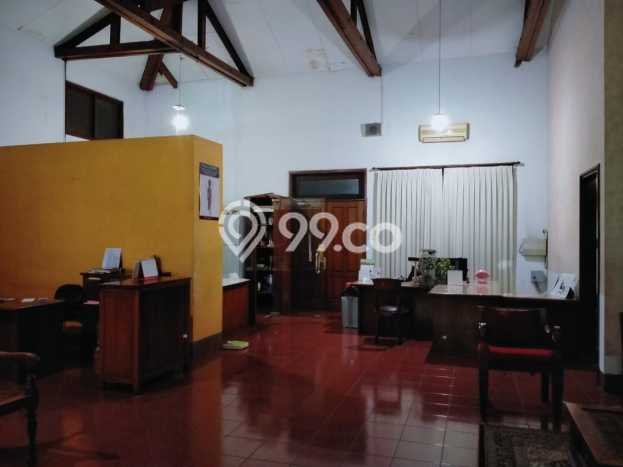 Jual Rumah Mewah Megah Dengan View Cantik di Kemang, Jakarta Selatan Jual Rumah Mewah Megah Dengan View Cantik di Kemang, Jakarta Selatan