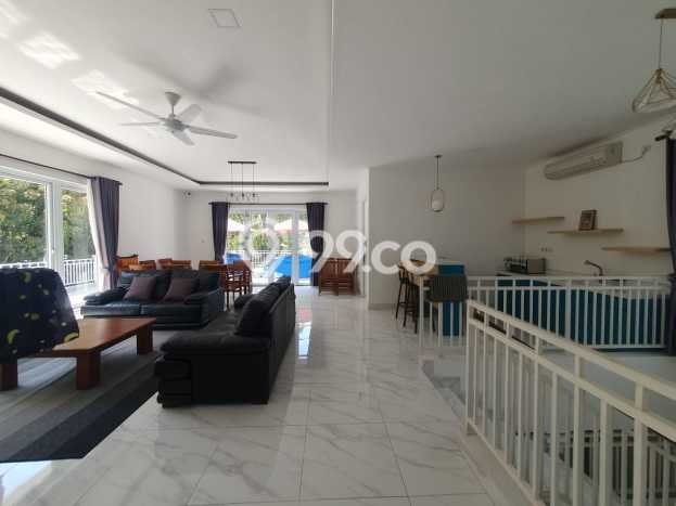 HOT DEAL! Vila di , Area 2100m2m², Lokasi Prima HOT DEAL! Vila di , Area 2100m2m², Lokasi Prima