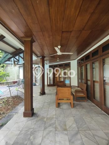 Dijual Rumah Mewah Elegan Dengan View Eksklusif di Kemang, Jakarta Selatan Dijual Rumah Mewah Elegan Dengan View Eksklusif di Kemang, Jakarta Selatan