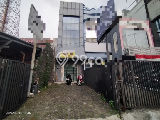Ruko Dijual di Depok LT 71m2 & LB 150m2 Lokasi Terbaik! Ruko Dijual di Depok LT 71m2 & LB 150m2 Lokasi Terbaik!