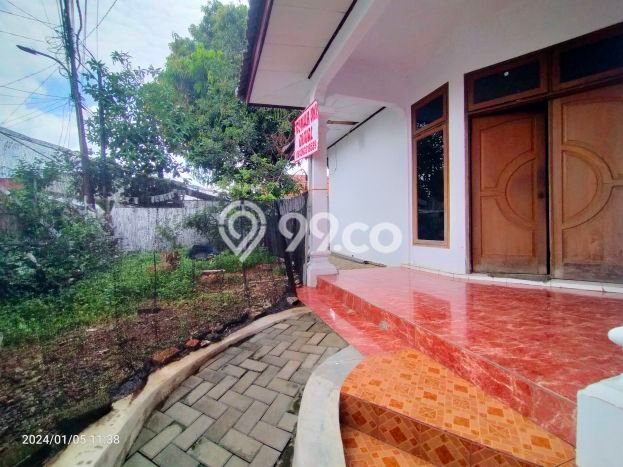 Hunian Eksklusif Dijual LT 290m2 di Ciledug, Tangerang Hunian Eksklusif Dijual LT 290m2 di Ciledug, Tangerang