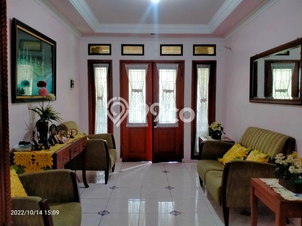 Rumah LB 220m² Dekat dengan Fasilitas Umum, Depok - Lokasi Strategis Rumah LB 220m² Dekat dengan Fasilitas Umum, Depok - Lokasi Strategis