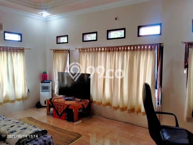 Rumah LB 220m² Dekat dengan Fasilitas Umum, Depok - Lokasi Strategis Rumah LB 220m² Dekat dengan Fasilitas Umum, Depok - Lokasi Strategis