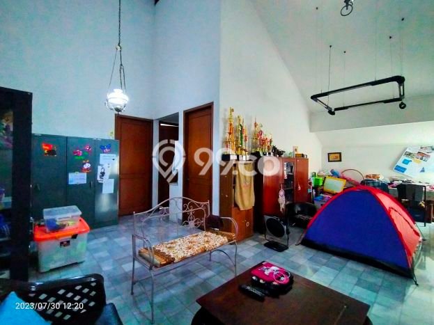 Rumah di Kebayoran Baru, Jakarta Selatan, Luas 368m2m² LB 366m2m² Rumah di Kebayoran Baru, Jakarta Selatan, Luas 368m2m² LB 366m2m²