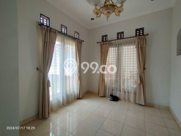 Hunian Mewah Dijual LT 244m2 di Beji, Depok Hunian Mewah Dijual LT 244m2 di Beji, Depok