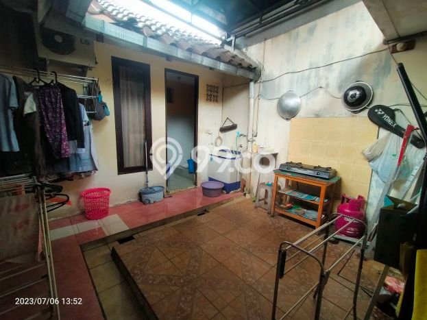 Rumah Dengan Harga Terbaik LT 166m² Akses Mudah di Kawasan Prospektif Pancoran Mas, Depok Rumah Dengan Harga Terbaik LT 166m² Akses Mudah di Kawasan Prospektif Pancoran Mas, Depok