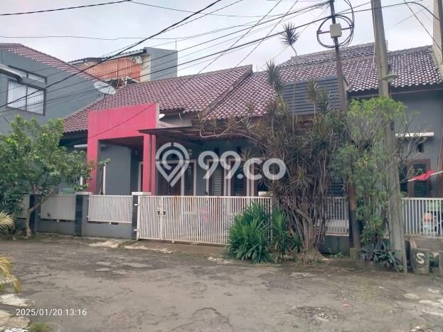 Hunian Cantik Modern Lb 200m2 di Pancoran Mas, Depok Hunian Cantik Modern Lb 200m2 di Pancoran Mas, Depok