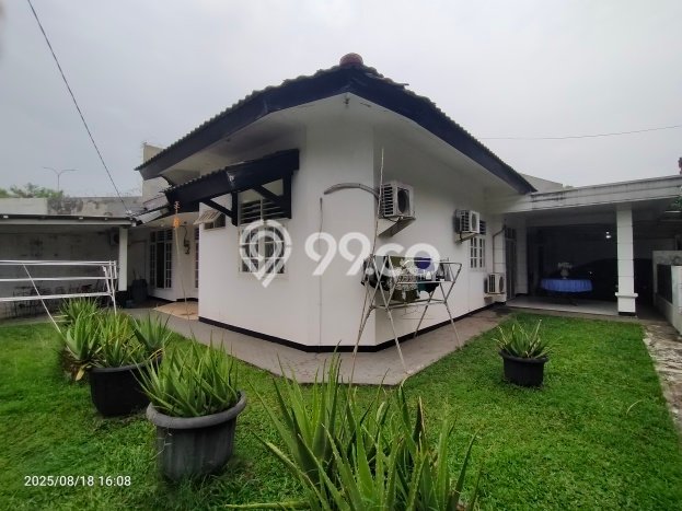 Siap Huni Rumah Mewah 4 Kamar di Cinere Dekat ke Mana Pun Siap Huni Rumah Mewah 4 Kamar di Cinere Dekat ke Mana Pun