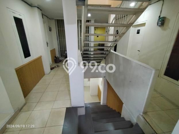 HOT PROPERTY! Rumah Premium di Beji, Luas 300m² LB 500m² HOT PROPERTY! Rumah Premium di Beji, Luas 300m² LB 500m²
