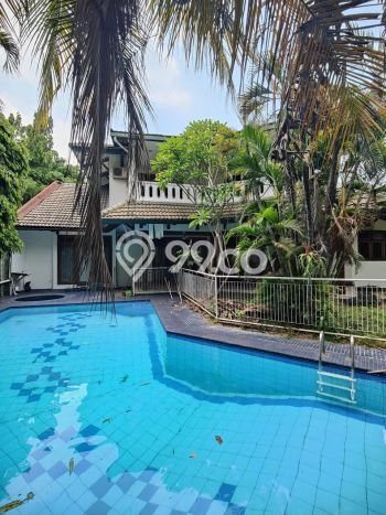 Dijual Rumah Mewah Elegan Dengan View Eksklusif di Kemang, Jakarta Selatan Dijual Rumah Mewah Elegan Dengan View Eksklusif di Kemang, Jakarta Selatan