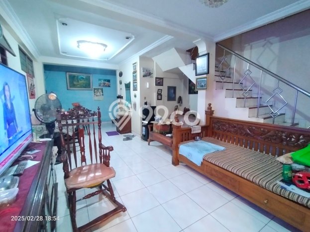 For Sale Rumah Mewah Exclusive di Pulo Gadung, Jakarta Timur For Sale Rumah Mewah Exclusive di Pulo Gadung, Jakarta Timur