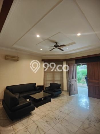 Dijual Rumah Mewah Elegan Dengan View Eksklusif di Kemang, Jakarta Selatan Dijual Rumah Mewah Elegan Dengan View Eksklusif di Kemang, Jakarta Selatan