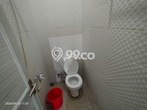 HOT PROPERTY! Rumah Premium di Beji, Luas 300m² LB 500m² HOT PROPERTY! Rumah Premium di Beji, Luas 300m² LB 500m²