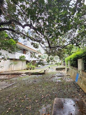For Sale! Premium House LT 1720m2 Desain Modern di Patal Senayan For Sale! Premium House LT 1720m2 Desain Modern di Patal Senayan