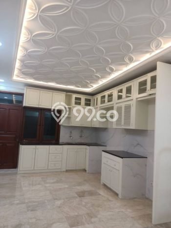 Rumah Elit Modern Tanpa Renovasi di Cipete Jakarta Selatan Rumah Elit Modern Tanpa Renovasi di Cipete Jakarta Selatan