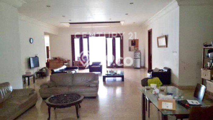 Hunian Mewah Siap Huni LT 448m2 di Kebayoran Baru, Jakarta Selatan Hunian Mewah Siap Huni LT 448m2 di Kebayoran Baru, Jakarta Selatan