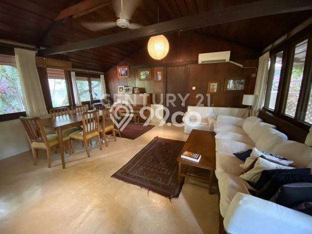 Dijual Rumah Mewah Elegan Dengan View Eksklusif di Fatmawati, Jakarta Selatan Dijual Rumah Mewah Elegan Dengan View Eksklusif di Fatmawati, Jakarta Selatan