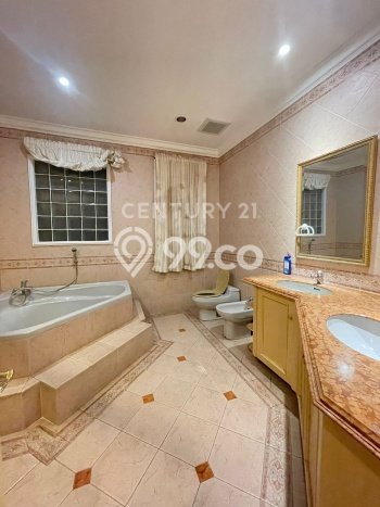 Dijual Rumah Mewah Exclusive di Kebayoran Baru, Jakarta Selatan Dijual Rumah Mewah Exclusive di Kebayoran Baru, Jakarta Selatan