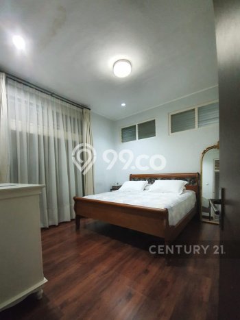 Siap Huni Hunian Elit 5 Kamar di Kebayoran Baru Dekat ke Mana Saja Siap Huni Hunian Elit 5 Kamar di Kebayoran Baru Dekat ke Mana Saja
