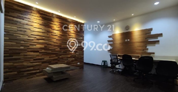 Hunian Mewah LB 450m2 Siap Pakai Desain Elegan di Cipete, Jakarta Selatan Hunian Mewah LB 450m2 Siap Pakai Desain Elegan di Cipete, Jakarta Selatan
