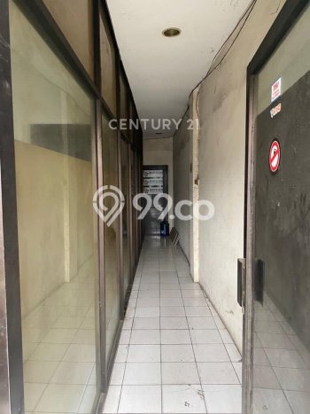 Untuk Dijual! Ruko di Cawang Jakarta Timur LT 125m2 / LB 300m2 Kawasan Bisnis Untuk Dijual! Ruko di Cawang Jakarta Timur LT 125m2 / LB 300m2 Kawasan Bisnis