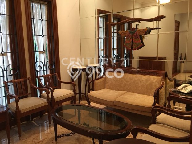 Hunian Mewah LB 400m2 Siap Huni Desain Elegan di Pondok Indah, Jakarta Selatan Hunian Mewah LB 400m2 Siap Huni Desain Elegan di Pondok Indah, Jakarta Selatan