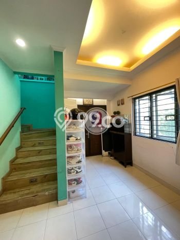 Dijual Rumah Luas Megah Dengan View Cantik di Bintaro, Tangerang Selatan Dijual Rumah Luas Megah Dengan View Cantik di Bintaro, Tangerang Selatan