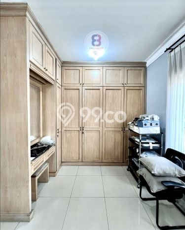 Jual Rumah Luas Elegan Dengan View Eksklusif di Bintaro, Tangerang Selatan Jual Rumah Luas Elegan Dengan View Eksklusif di Bintaro, Tangerang Selatan