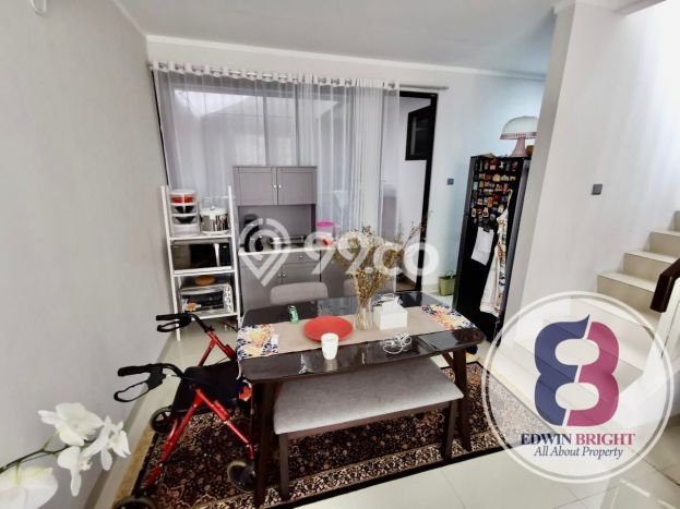 Dijual Rumah Eksklusif 4 KT di Bintaro, Jakarta Selatan Dijual Rumah Eksklusif 4 KT di Bintaro, Jakarta Selatan
