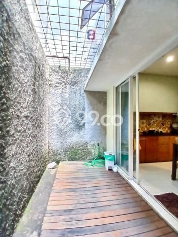 For Sale Hunian Rumah Nyaman 4 Kamar di Bintaro, Tangerang Selatan For Sale Hunian Rumah Nyaman 4 Kamar di Bintaro, Tangerang Selatan