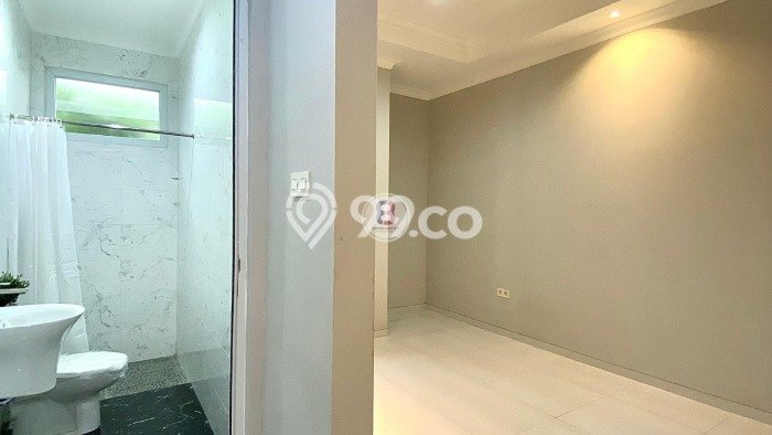 Rumah Elit Modern Tanpa Renovasi di Sektor 9-Bintaro Tangerang Selatan Rumah Elit Modern Tanpa Renovasi di Sektor 9-Bintaro Tangerang Selatan