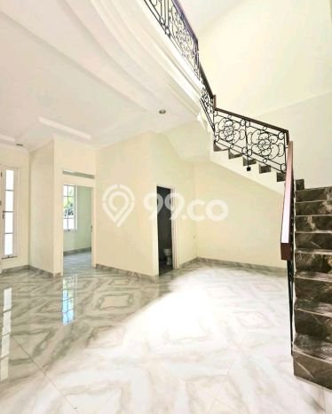 Rumah Modern 5 KT di Bintaro Jakarta Selatan Semi Furnished Rumah Modern 5 KT di Bintaro Jakarta Selatan Semi Furnished