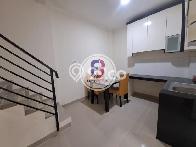 For Sale Hunian Rumah Nyaman 3 Kamar di Bintaro, Tangerang Selatan For Sale Hunian Rumah Nyaman 3 Kamar di Bintaro, Tangerang Selatan