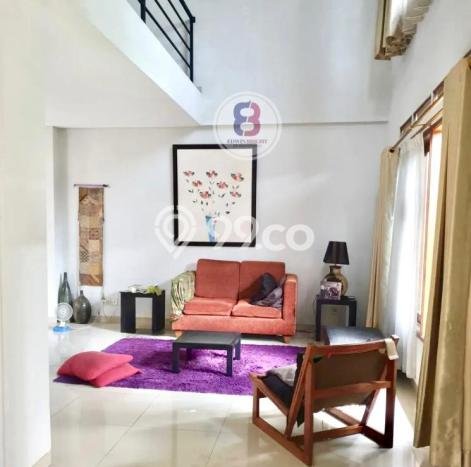 Hunian Mewah LB 180m2 Siap Huni Desain Elegan di Bintaro, Tangerang Selatan Hunian Mewah LB 180m2 Siap Huni Desain Elegan di Bintaro, Tangerang Selatan