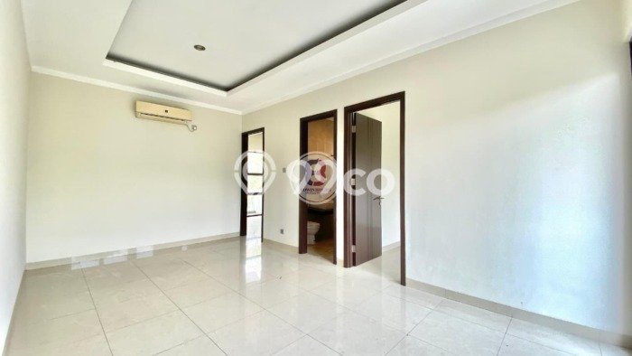 Rumah Elit LB 216m2 Siap Pakai Desain Elegan di Sektor 7-Bintaro, Tangerang Selatan Rumah Elit LB 216m2 Siap Pakai Desain Elegan di Sektor 7-Bintaro, Tangerang Selatan