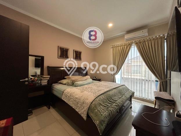 Jual Rumah Luas Megah Dengan View Cantik di Bintaro, Tangerang Selatan Jual Rumah Luas Megah Dengan View Cantik di Bintaro, Tangerang Selatan