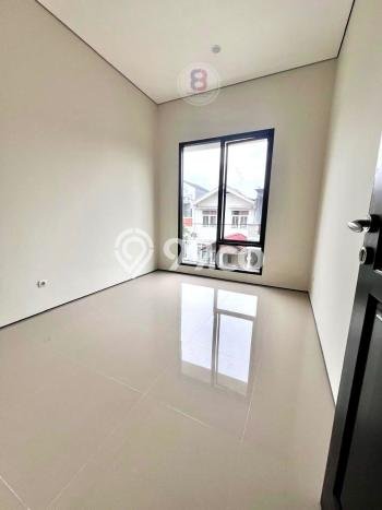 Rumah Minimalis 4 KT di Bintaro Tangerang Selatan Semi Furnished Rumah Minimalis 4 KT di Bintaro Tangerang Selatan Semi Furnished
